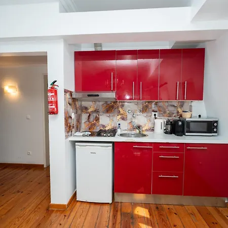 2-Bedroom Apartment With Open Terrace In Central Lisbon Apartament *